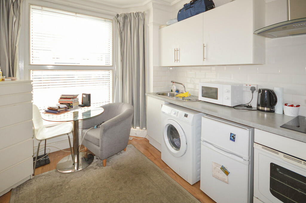 Additional image 4 of Chesterton Road, Cambridge