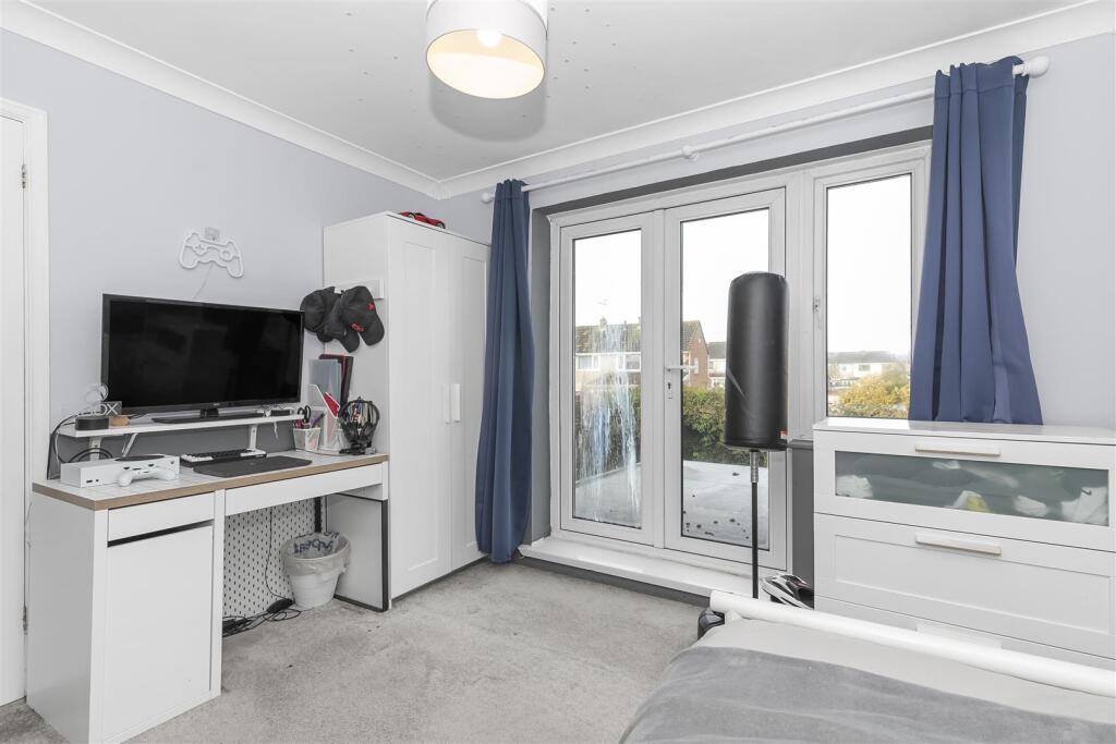 Additional image 9 of Park Avenue, Winterbourne, Bristol