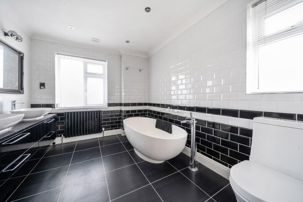 Additional image 17 of Sandy Ridge,Chislehurst,BR7 5DR