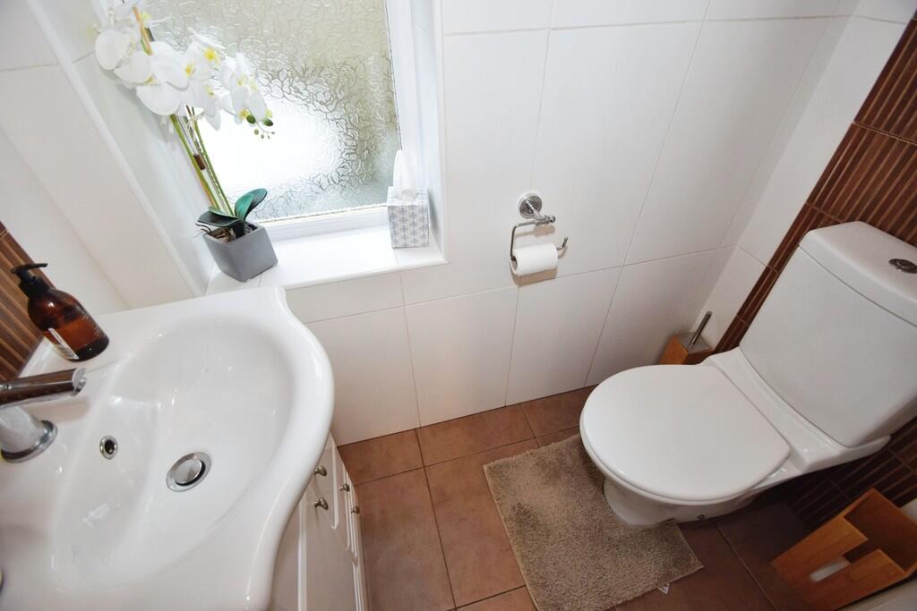 Additional image 6 of Woodland Grove , Bradford