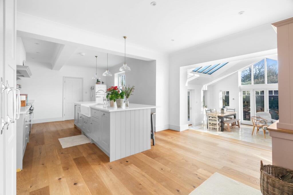 Additional image 8 of High Street, Linton, CB21