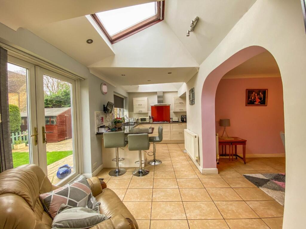 Additional image 3 of Petersfield Road, Duxford