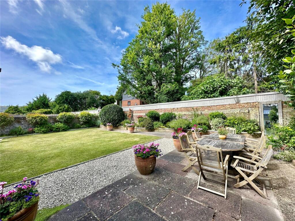 Additional image 27 of De Roos Road, Eastbourne, East Sussex, BN21