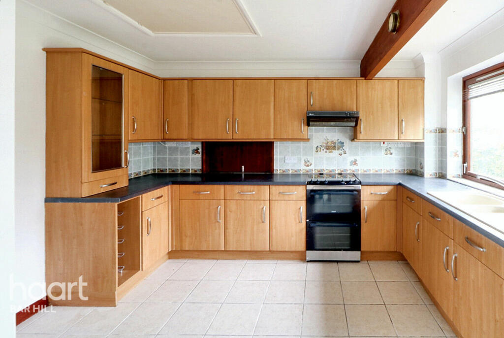 Additional image 8 of The Fairway, Bar Hill