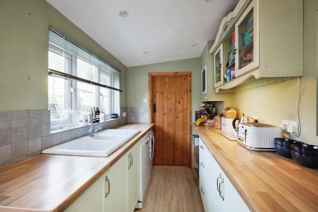 Additional image 6 of Slades Hill, Templecombe, Somerset, BA8