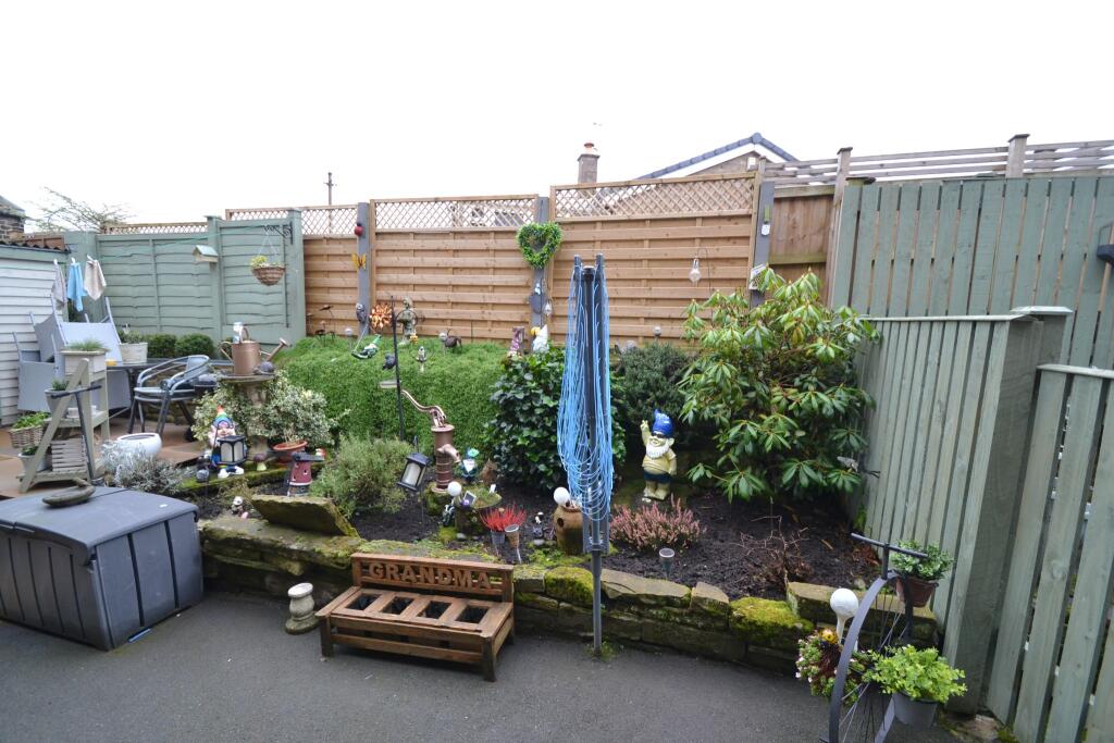 Additional image 17 of Brackendale, Thackley,