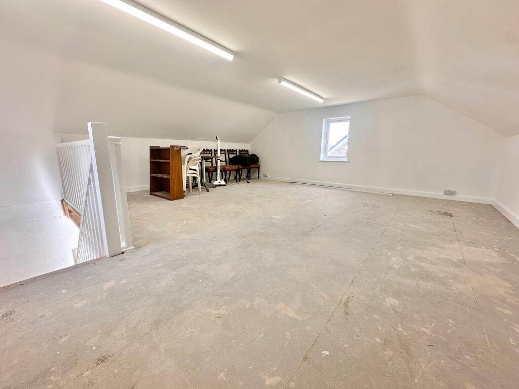 Additional image 24 of Sunny Mount, Cargo, CA6