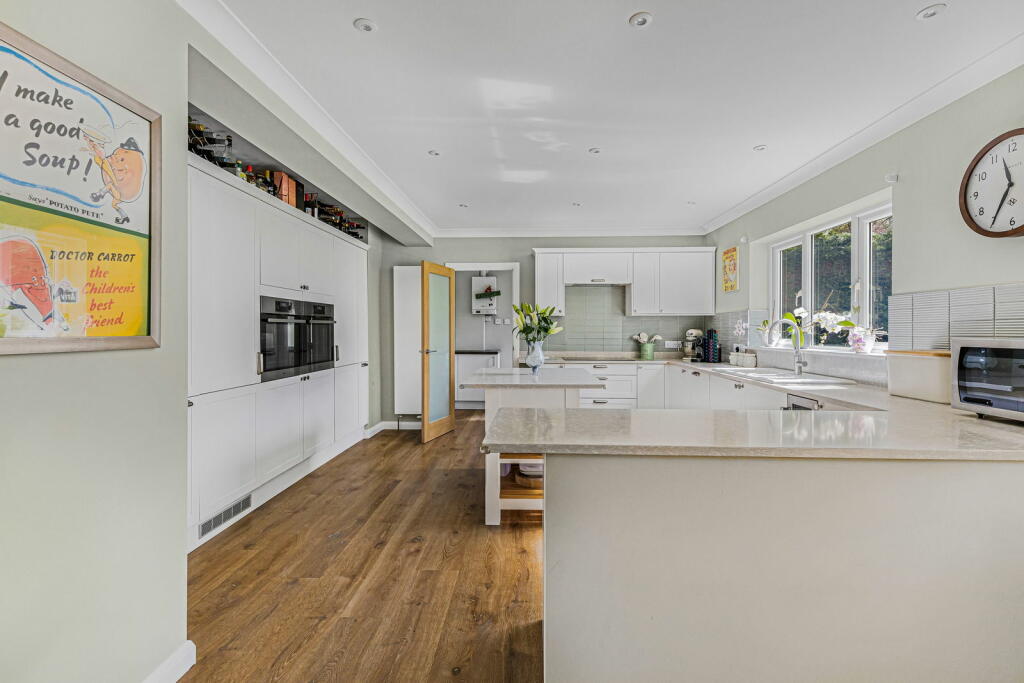 Additional image 4 of Wicken Road, Wicken Bonhunt