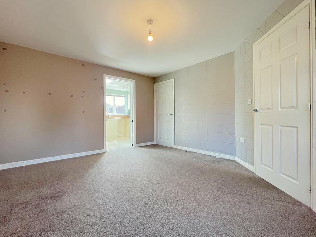 Additional image 4 of Royds Hall Drive, Woodside, Bradford, BD6