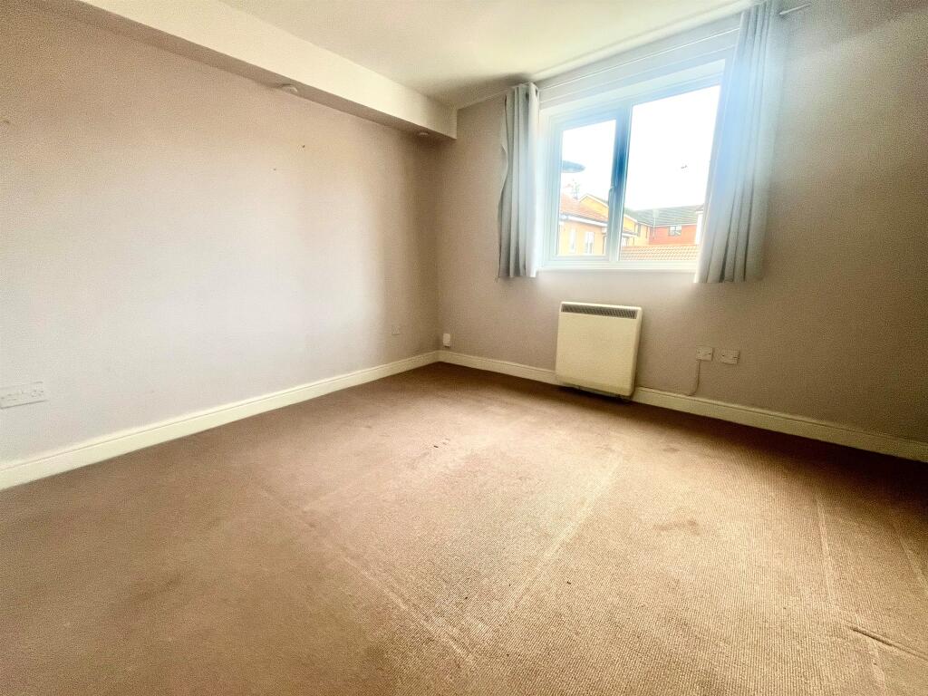 Additional image 5 of Horn Book, Saffron Walden