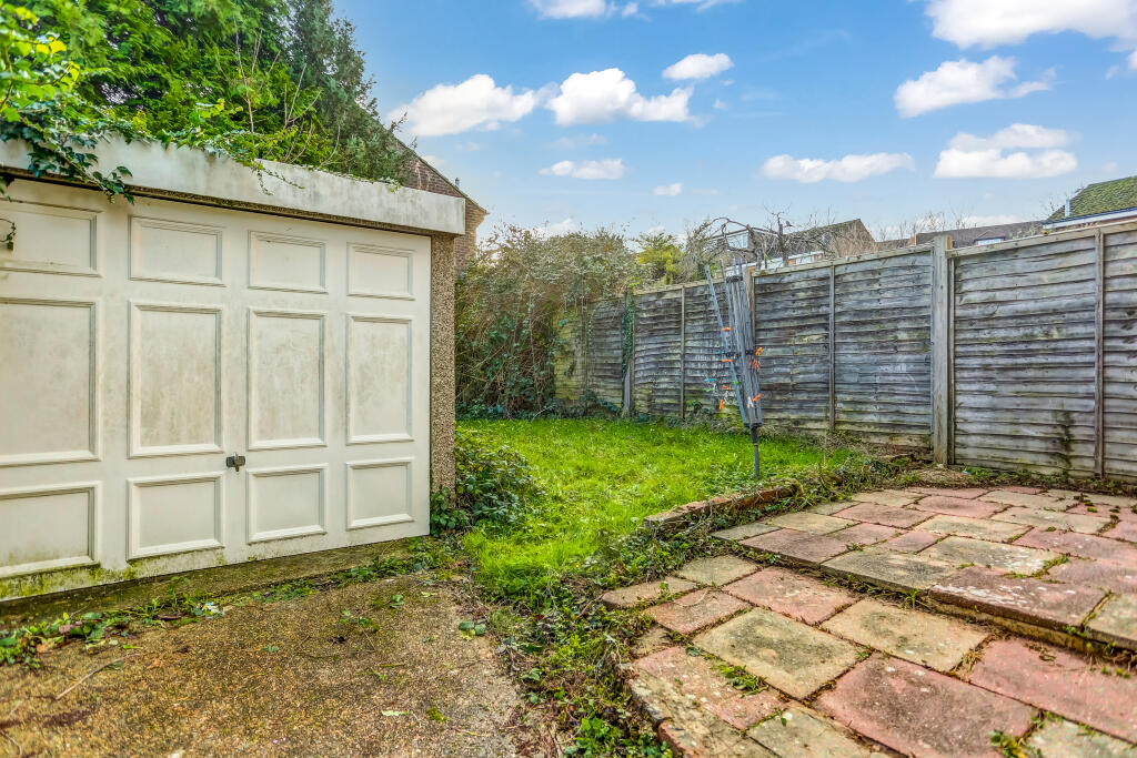 Additional image 11 of Bush Farm Drive, Portslade, Brighton, BN41