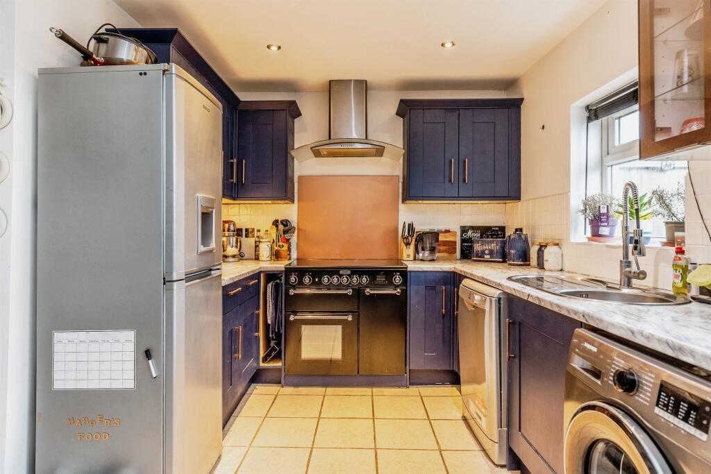 Additional image 11 of Bradley Crescent, Bristol