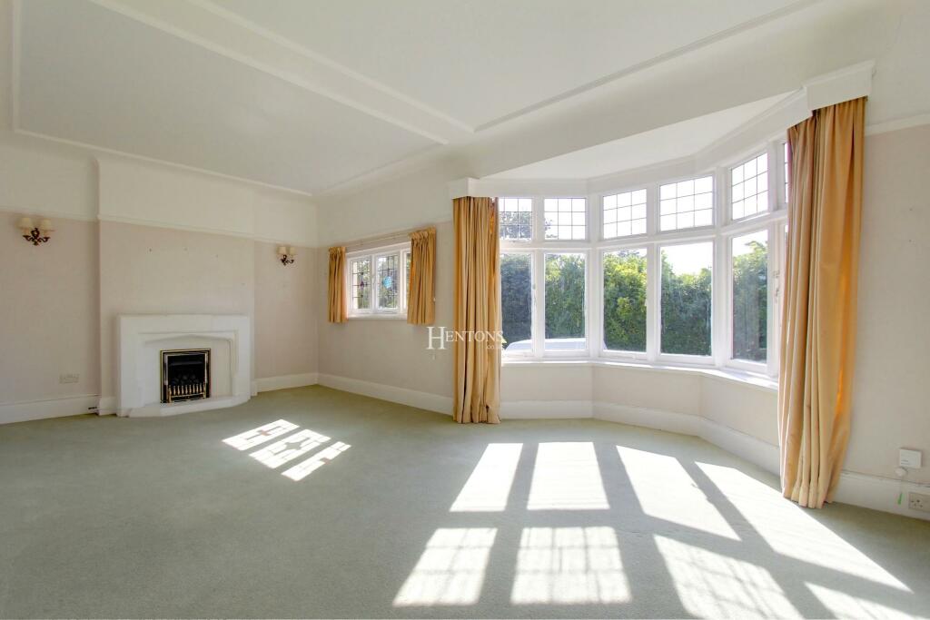 Additional image 3 of Ty-Gwyn Crescent, Penylan, Cardiff