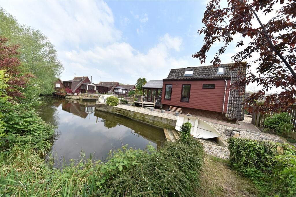 Additional image 10 of Nightingale, Isleham Marina, Ely, Cambridgeshire, CB7