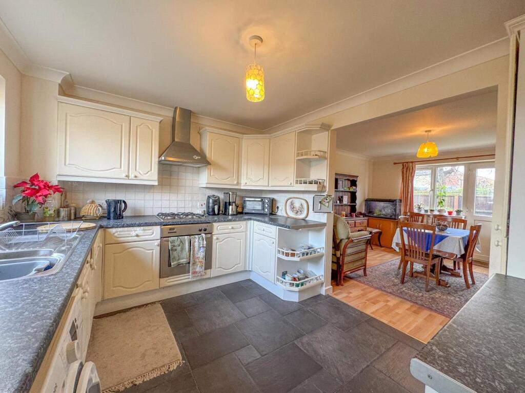 Additional image 7 of St Philips Road, Newmarket, CB8