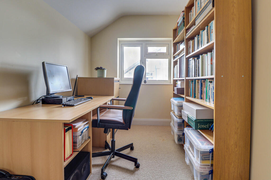 Additional image 17 of Noke Shot, Harpenden, Hertfordshire, AL5