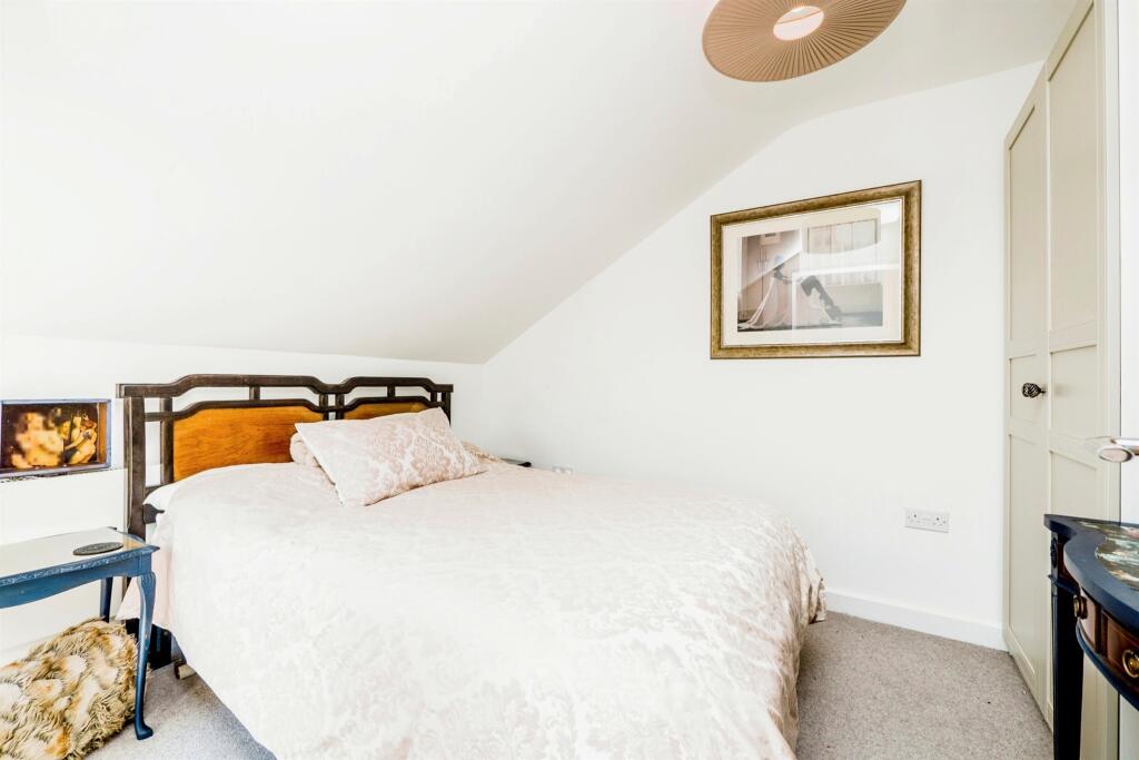 Additional image 9 of Sir Walter Mews, Cardiff