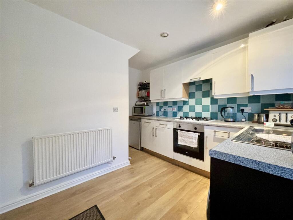 Additional image 6 of Dunmore Avenue, Queensbury, Bradford