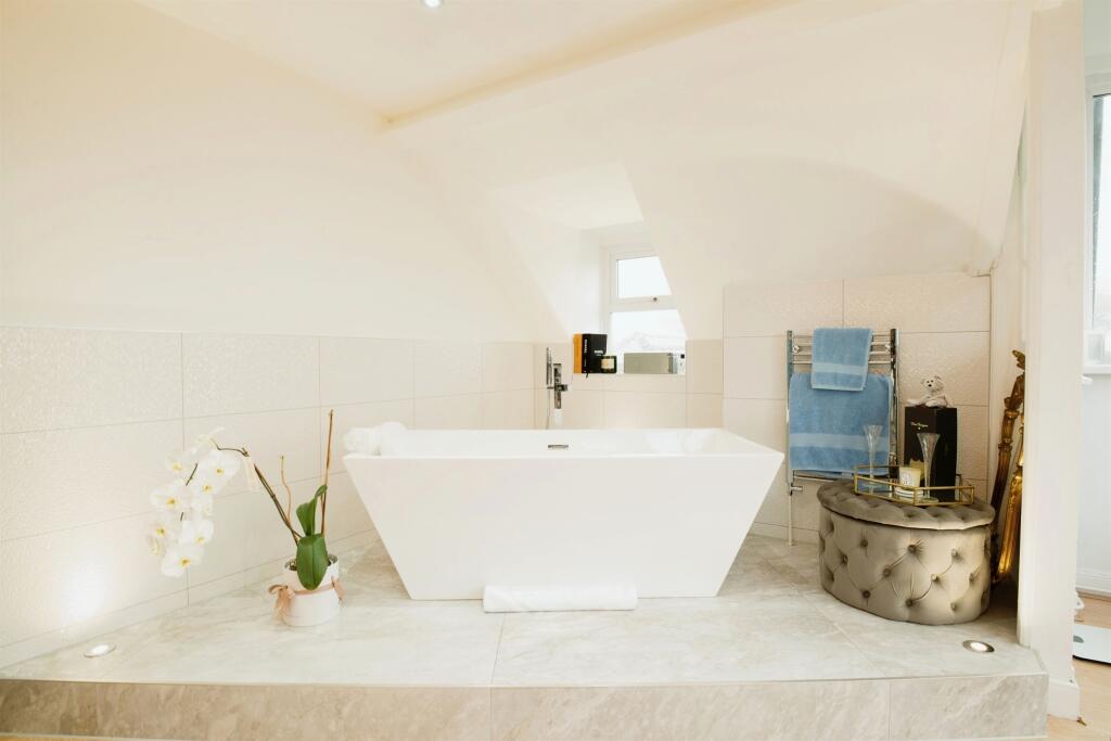 Additional image 26 of Lisvane Road, Llanishen, Cardiff