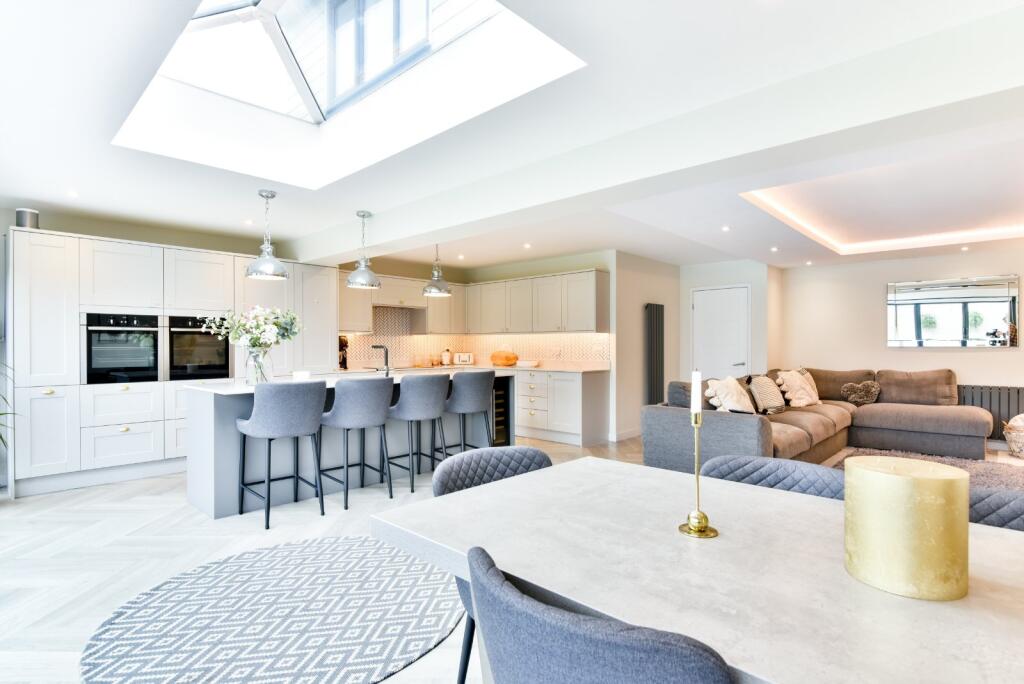 Additional image 10 of Falcon Close, Shoreham Beach, West Sussex, BN43