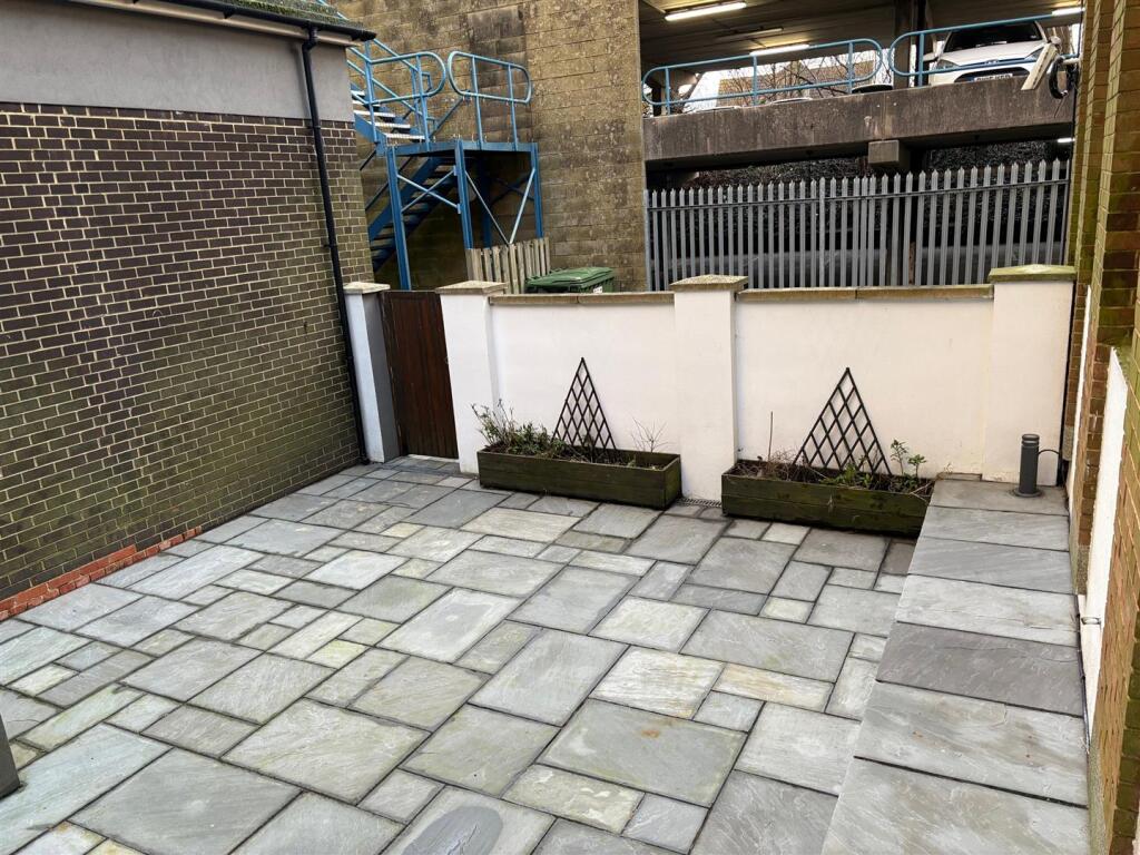 Additional image 12 of The Causeway, Goring-By-Sea, Worthing