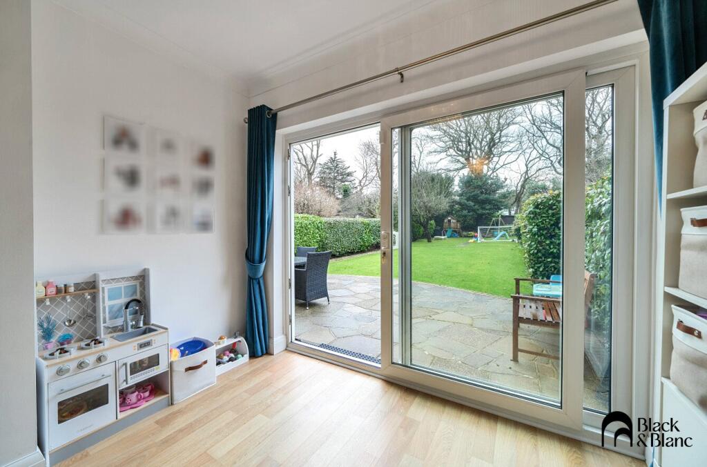 Additional image 10 of Oaklands Avenue, West Wickham, BR4