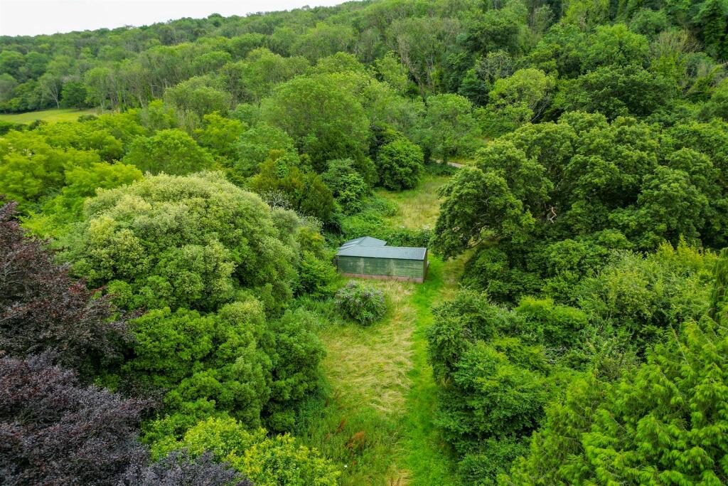 Additional image 62 of HUTTON COURT | NORTH SOMERSET