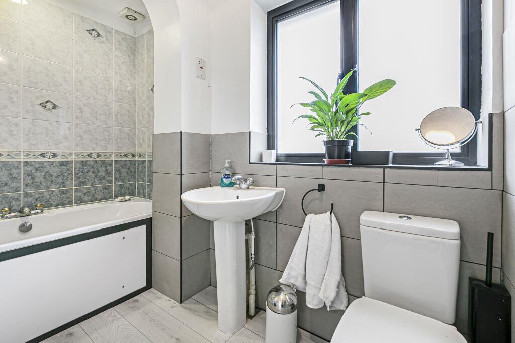 Additional image 16 of Crouch Hall Lane, Redbourn, St. Albans, AL3