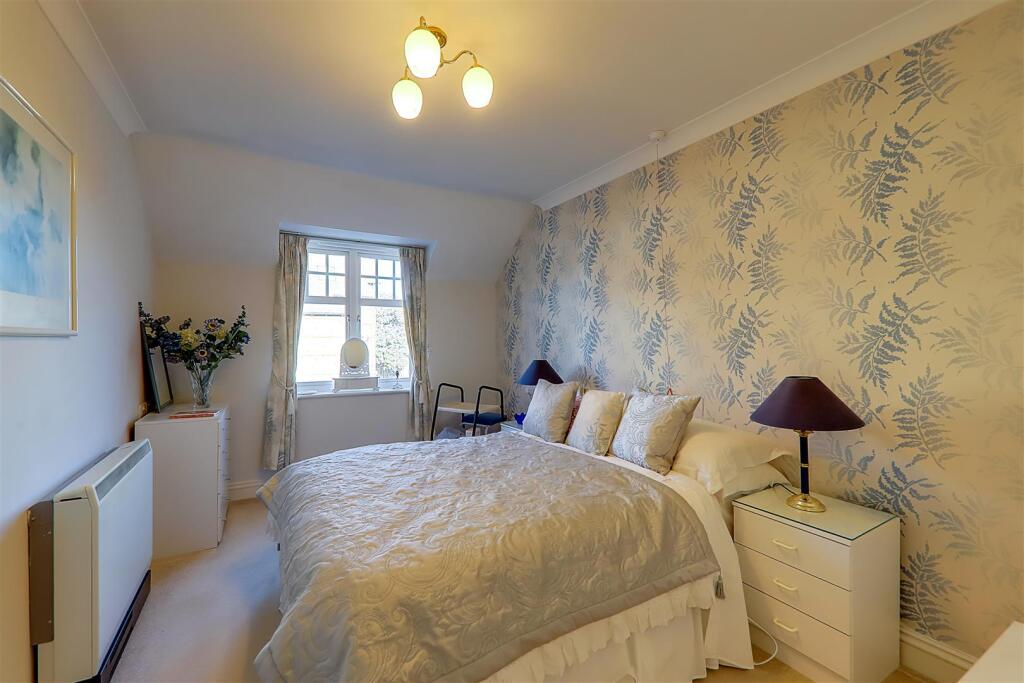 Additional image 8 of Wordsworth Road, Worthing