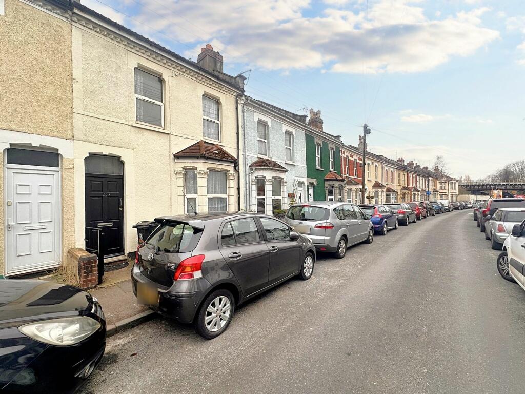 Berwick Road, Bristol, BS5