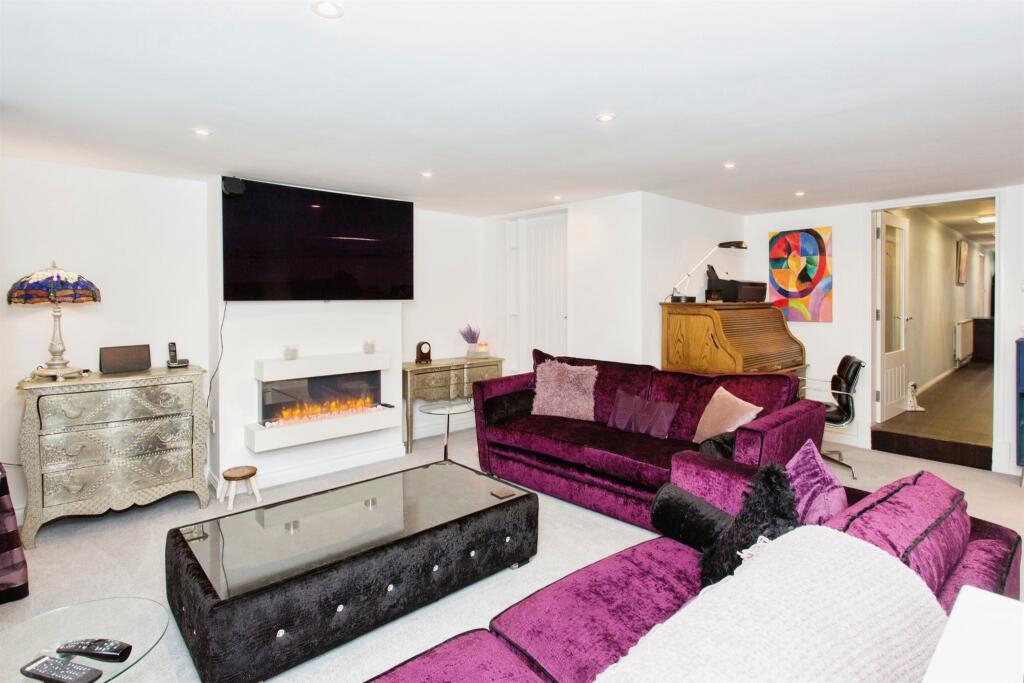 Additional image 5 of Twentypence Road, Cottenham, Cambridge