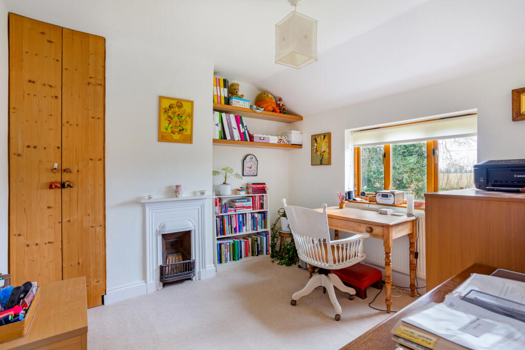 Additional image 18 of Kimpton Road, Wheathampstead, AL4