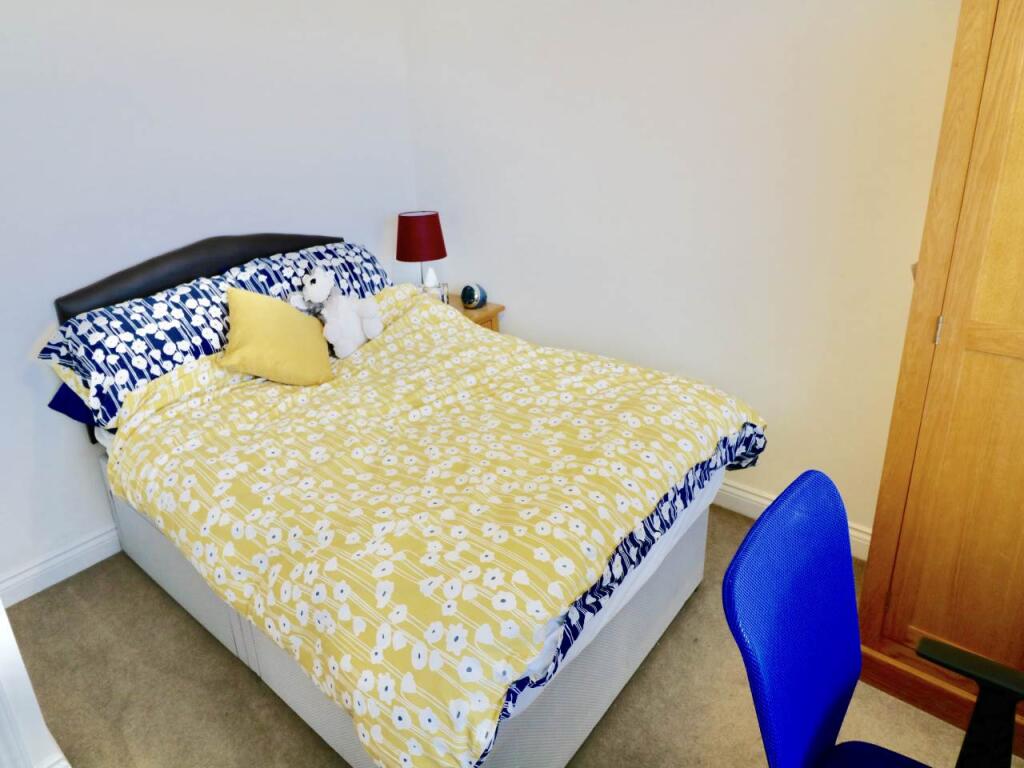 Additional image 8 of Lingholme Close, ,