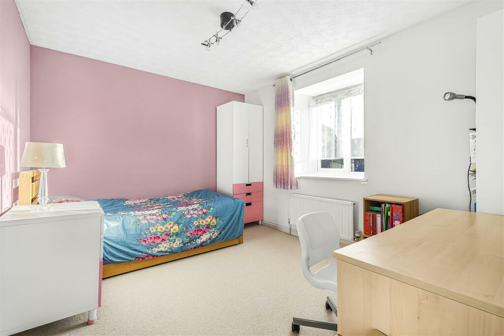 Additional image 19 of Harebell Close, Cambridge