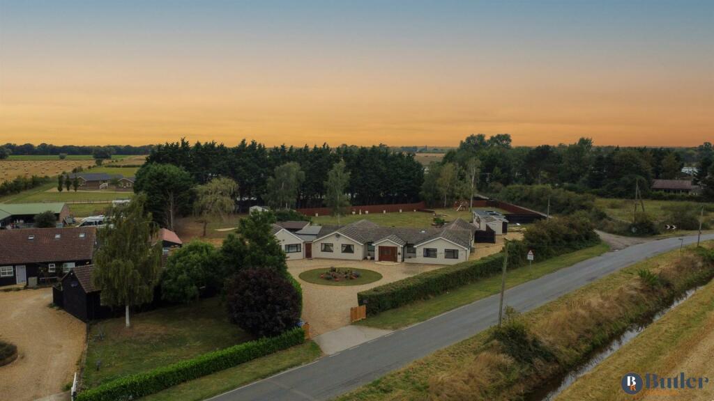 Additional image 117 of Meadow Green End, Green End, Landbeach