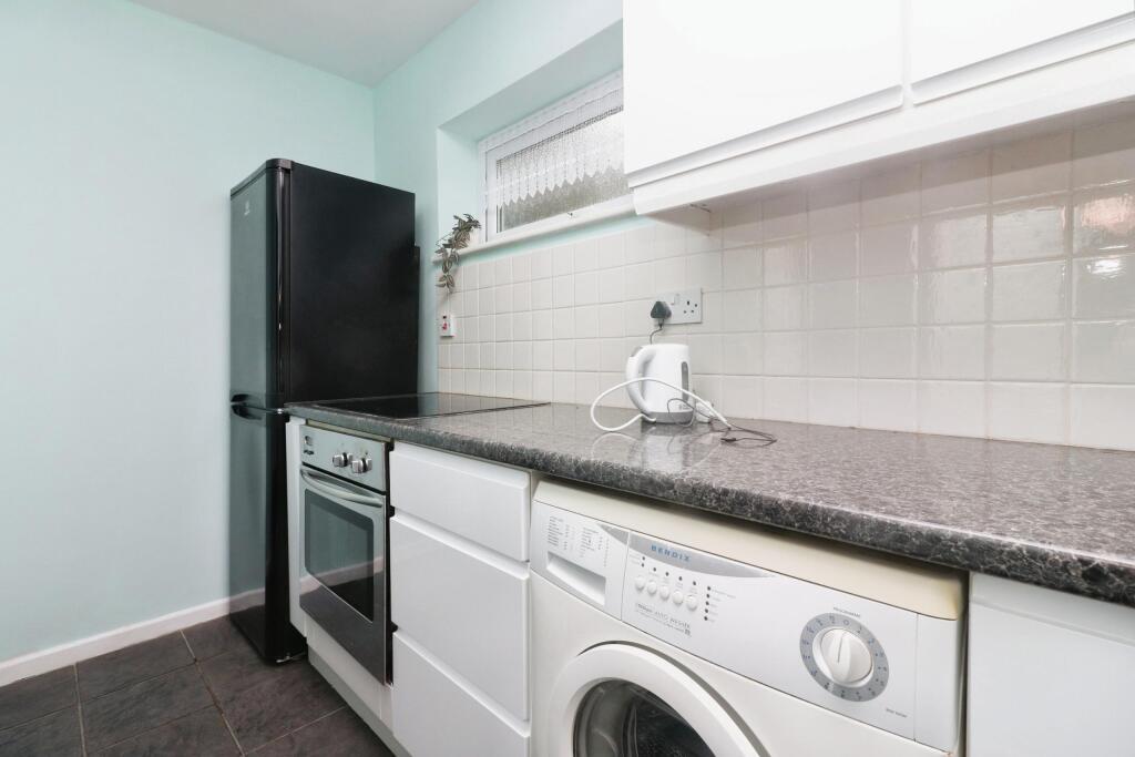 Additional image 7 of Milton Road, Harpenden, AL5