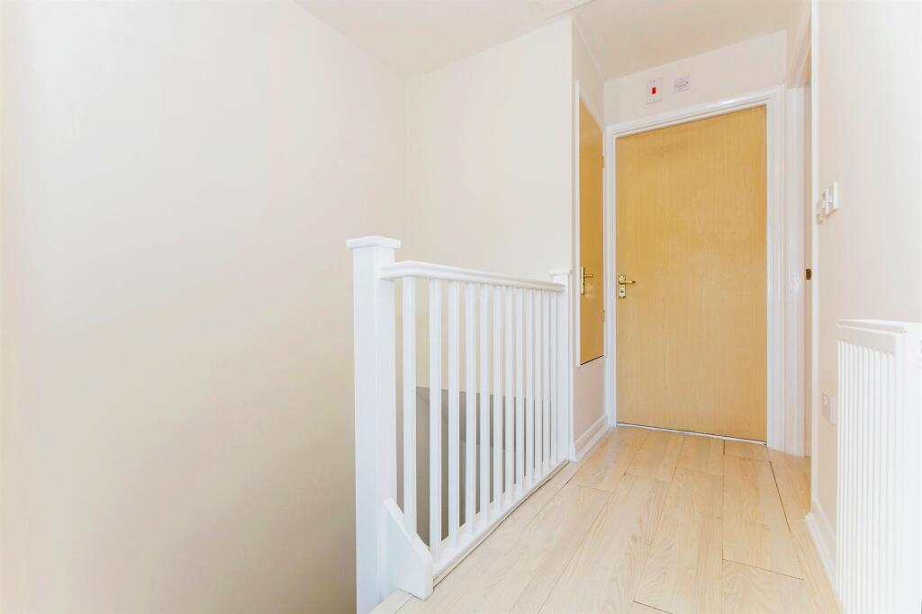 Additional image 14 of South Park Drive, Papworth Everard, CAMBRIDGE