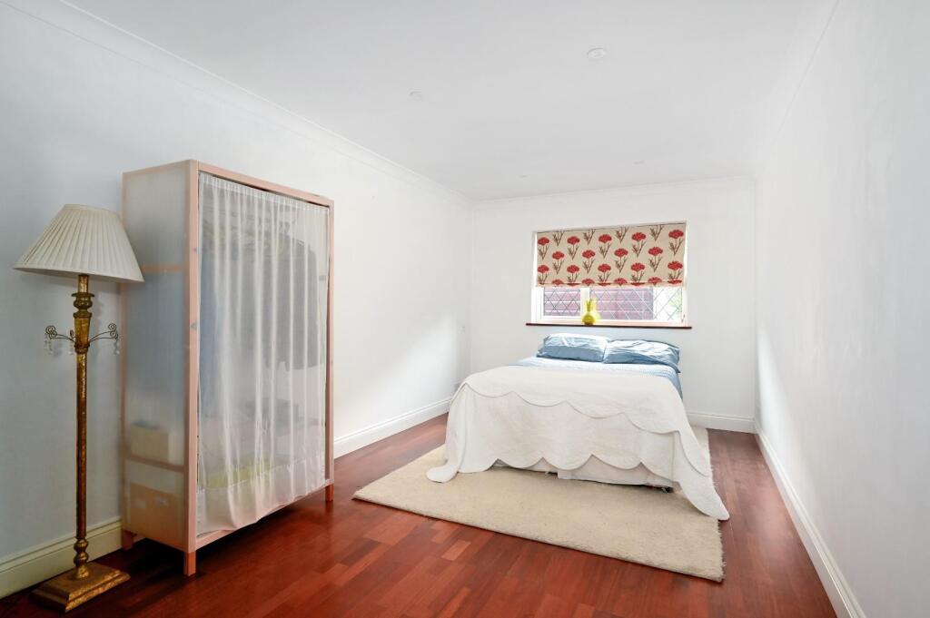 Additional image 8 of The Droveway, Hove