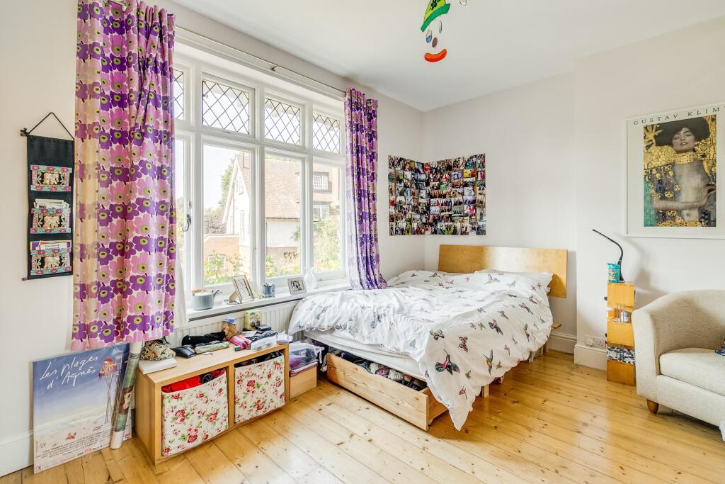 Additional image 8 of Hall Place Gardens, St Albans, AL1