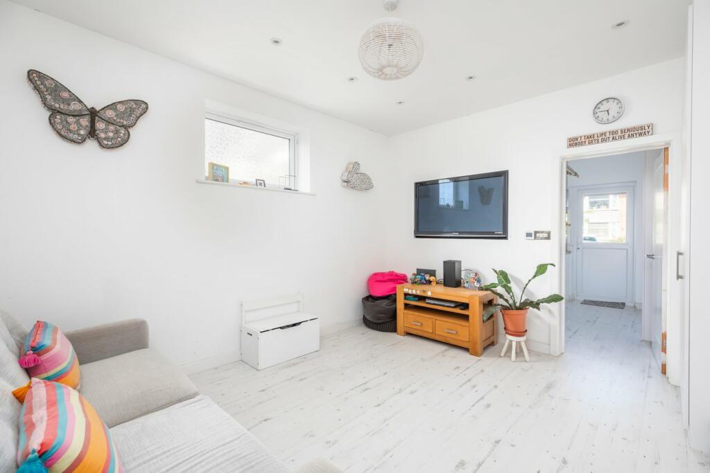 Additional image 11 of Gorsehill Road, Oakdale, Poole, BH15