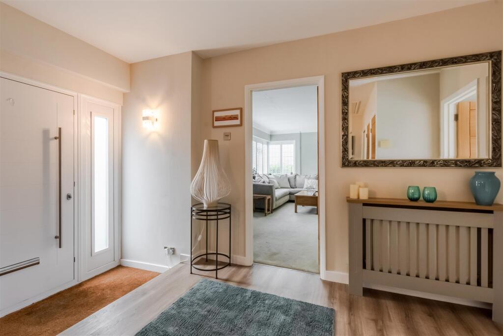 Additional image 14 of Worlds End Lane, Green Street Green