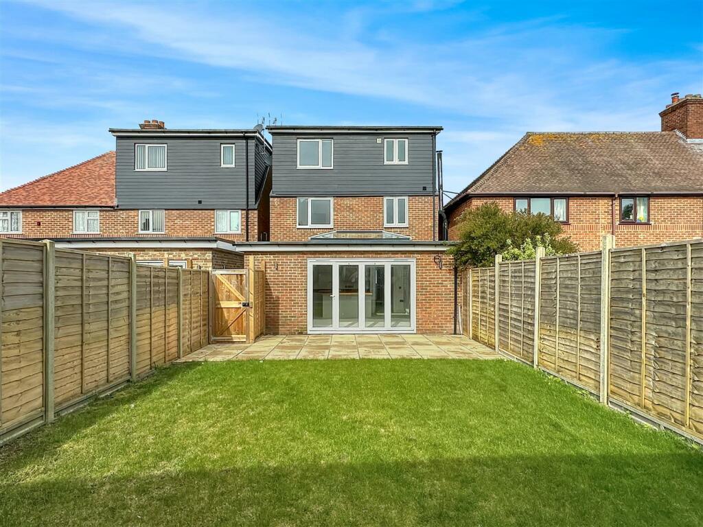 Additional image 19 of Bartons Close, Balsham, Cambridge