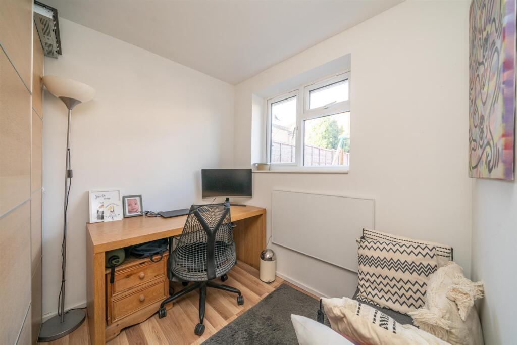 Additional image 12 of Leyland Avenue, St. Albans
