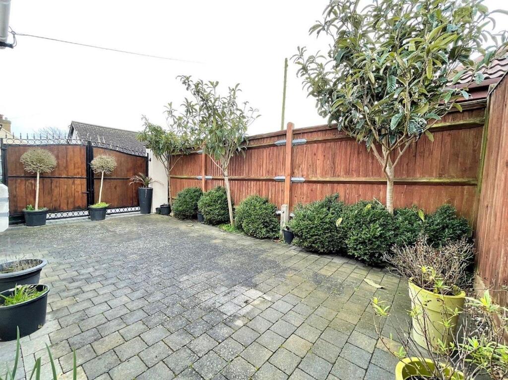 Additional image 20 of Arundel Road, Peacehaven, BN10 8HH