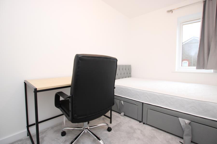 Additional image 7 of Golledge Crescent - Stoke Gifford