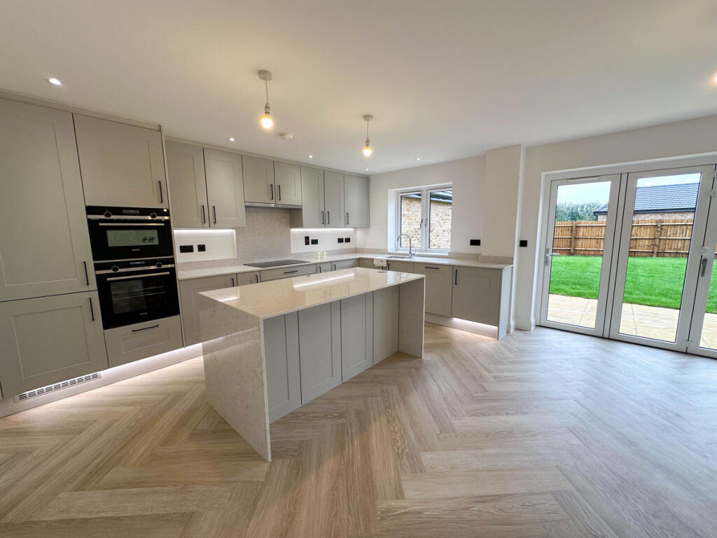 Additional image 23 of Hayfield Lodge, New Road, Over, CB24