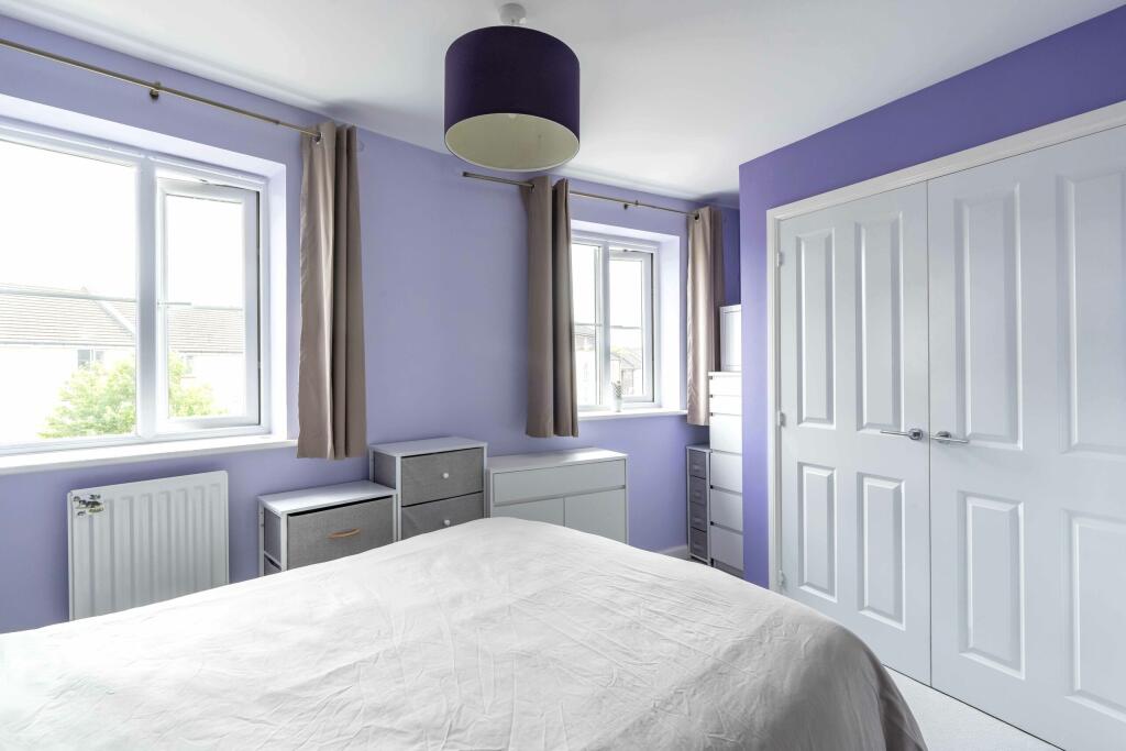 Additional image 4 of St Lucia Crescent