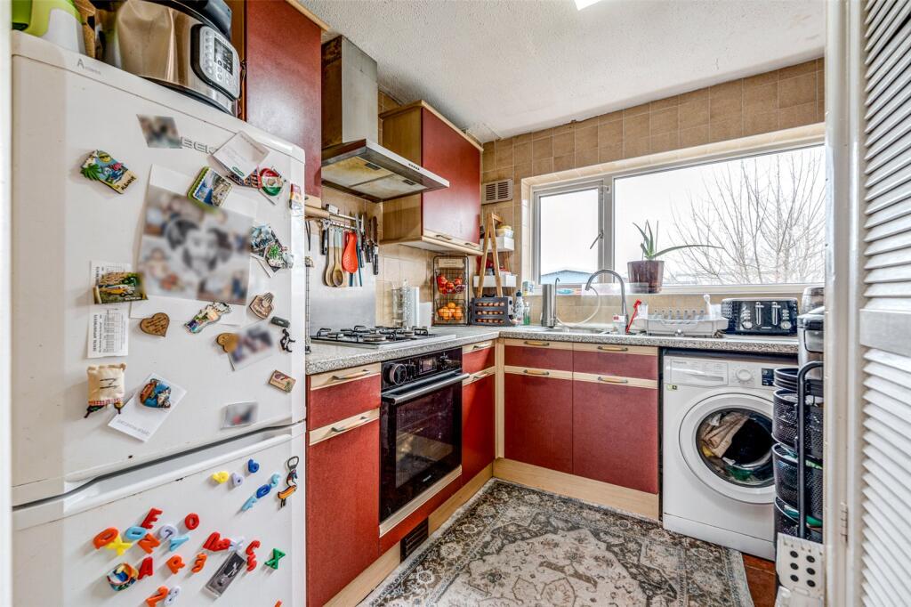 Additional image 8 of Mulberry Gardens, Goring-by-Sea, Worthing, West Sussex, BN12