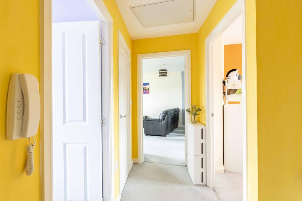 Additional image 9 of St Lucia Crescent