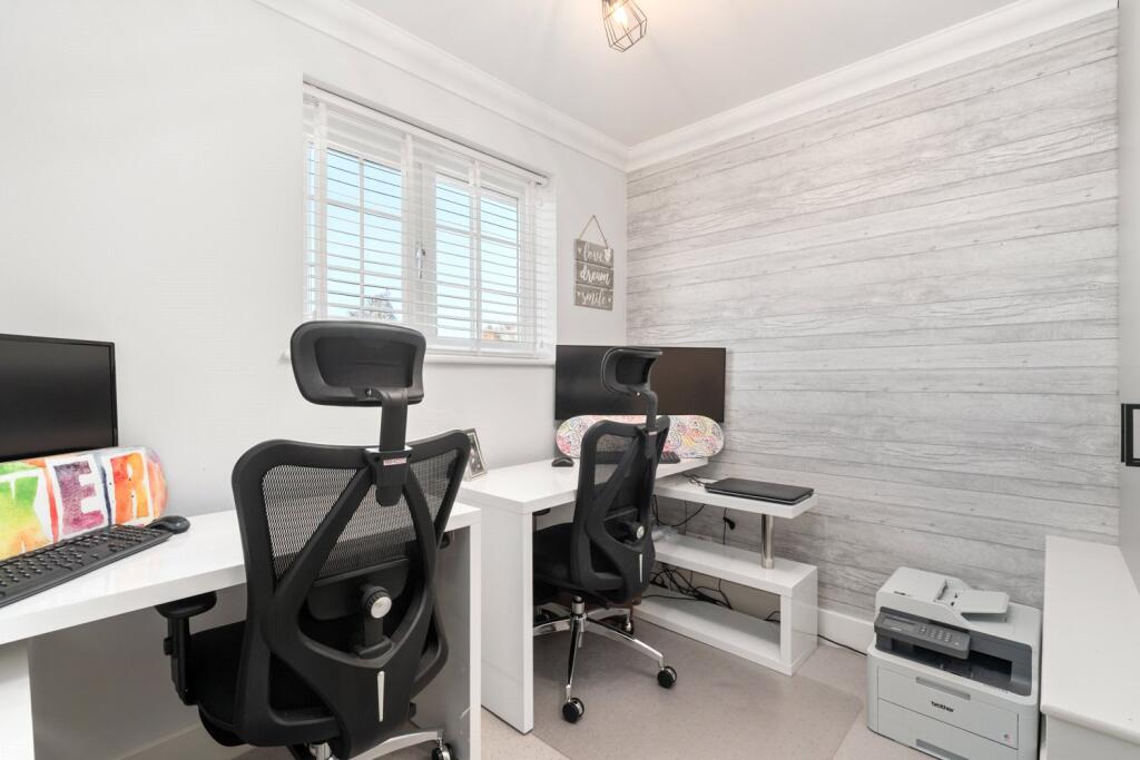 Additional image 31 of Weavers Close, West Moors, Ferndown, Dorset, BH22